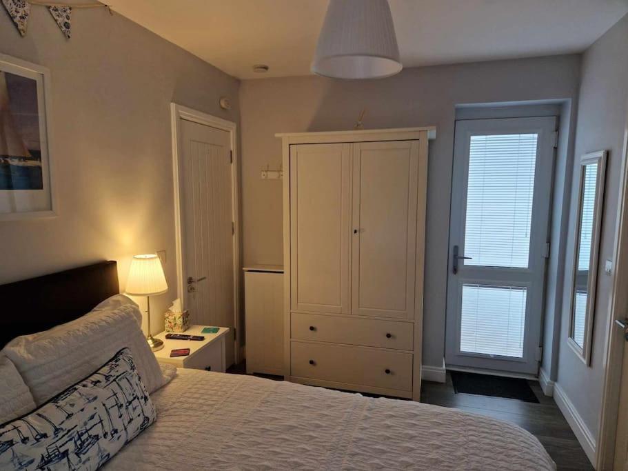 Room On Heath Park 卡迪夫 外观 照片